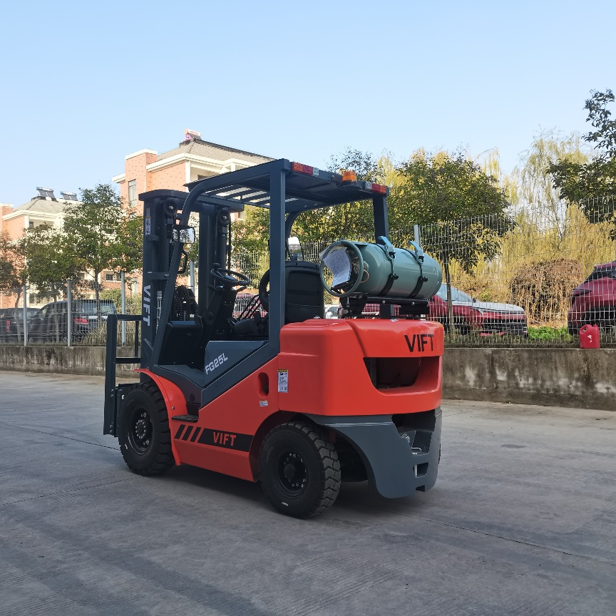 2.5ton Gasoline LPG Forklift with Japan Nissan Engine