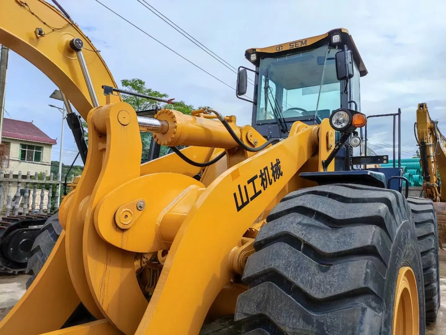 Top Brand 6 Ton Side Dump Loader 6.0 Ton Wheel Loader Sem663D with Fully Hydraulic System for Sale