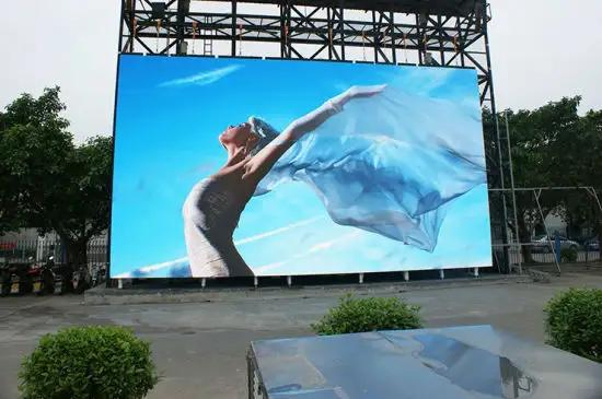 One-Stop Service P2.9 Rental Outdoor LED Display Manufacturer Large Stage Event Background LED Video Wall for Concert DJ Night