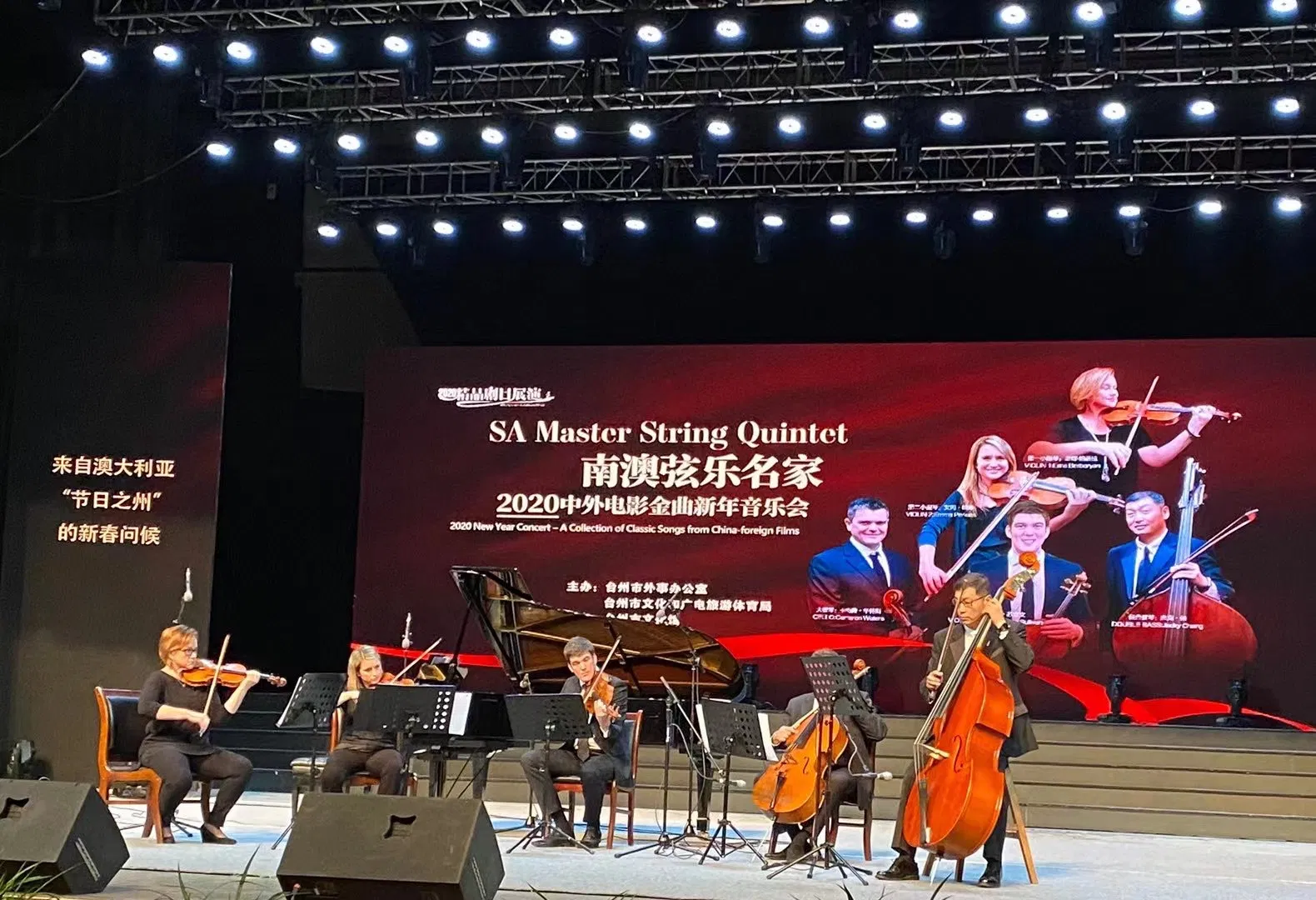 P2.5 P2.6 P2.9 P3 P3.91 P4 P4.81 P5 P6mm High HD Stage Advertising Full Color Rental Panel Indoor Wall Video DJ Booth LED Display Screen