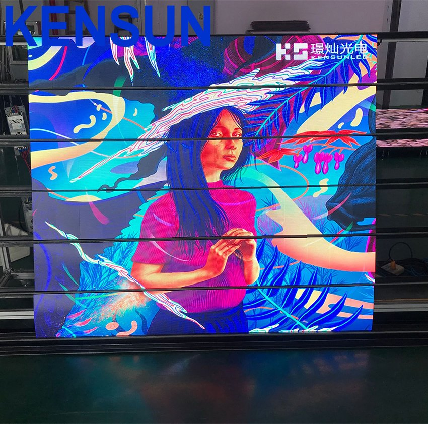 Flexible Curved LED Screen Customized 240*120mm P2 Indoor Flexible Curved LED Wall Display