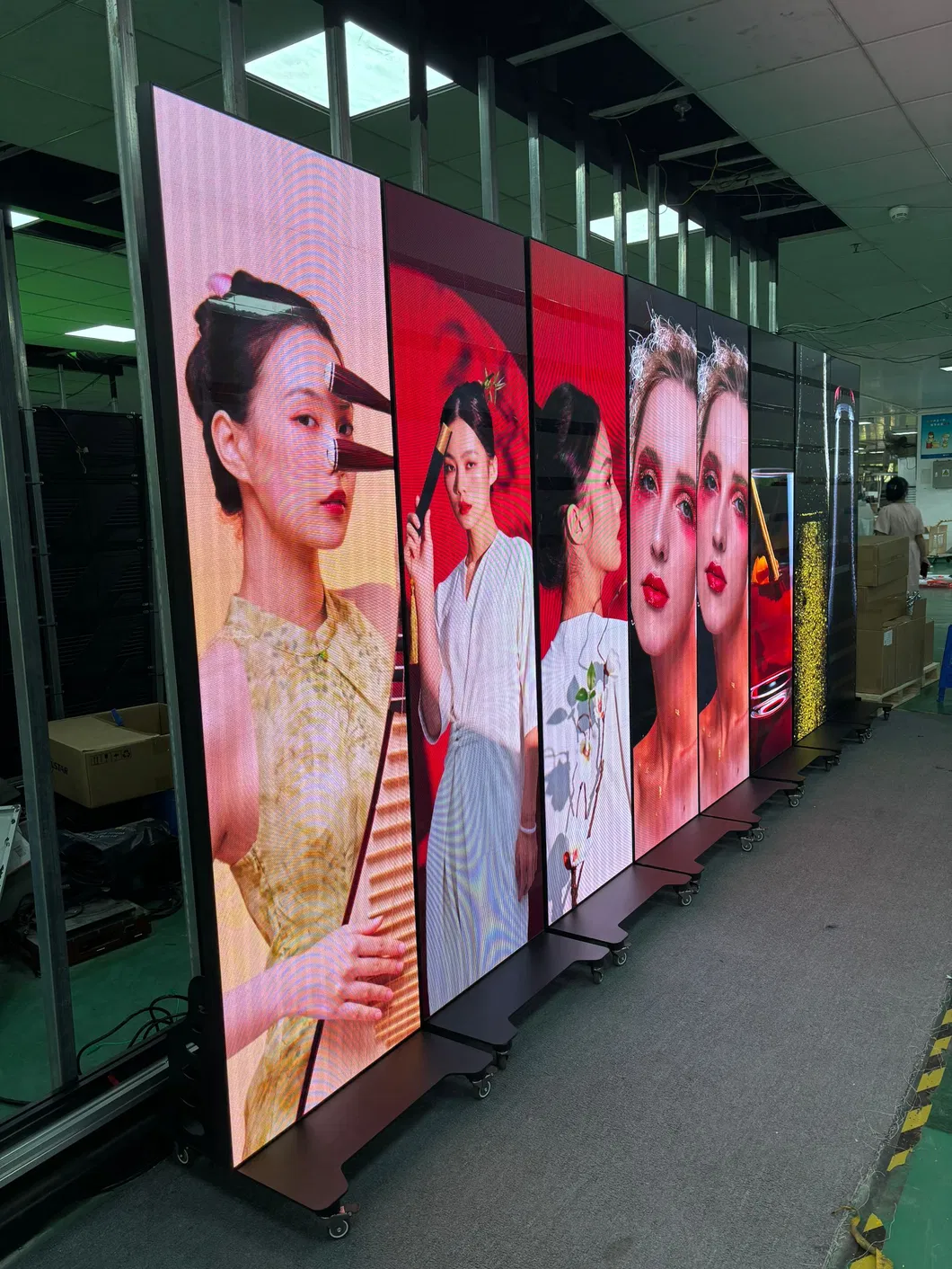 Poster LED Display 3