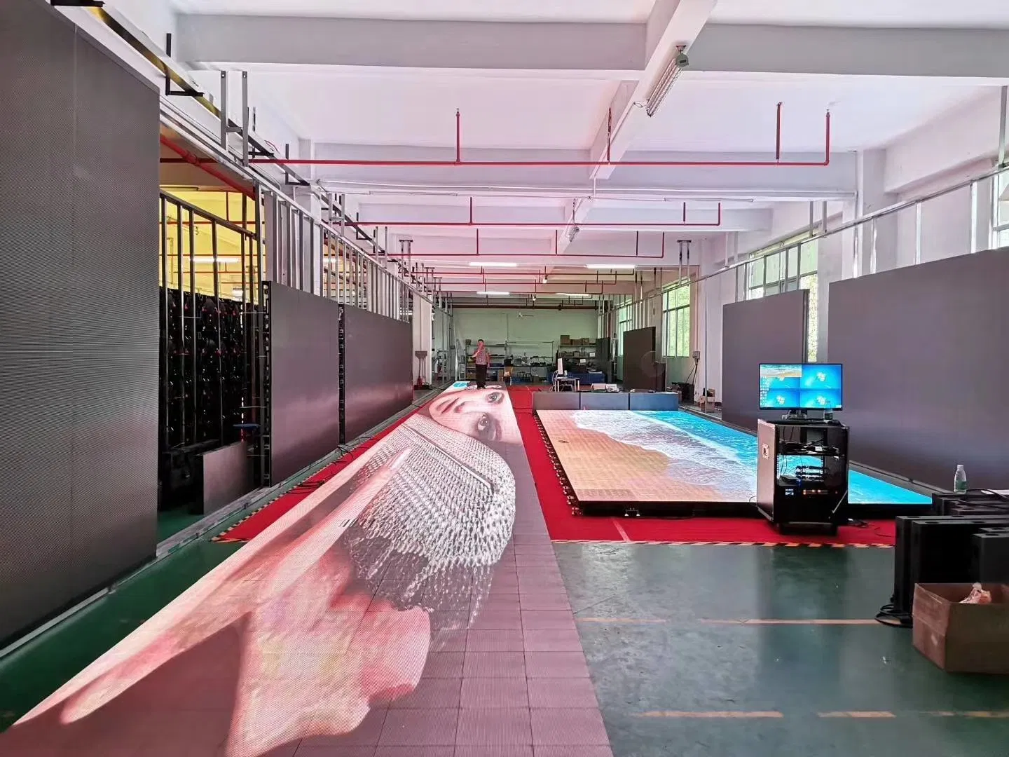 P3.91 Indoor Dance Floor LED Display for Gaming Center Museum