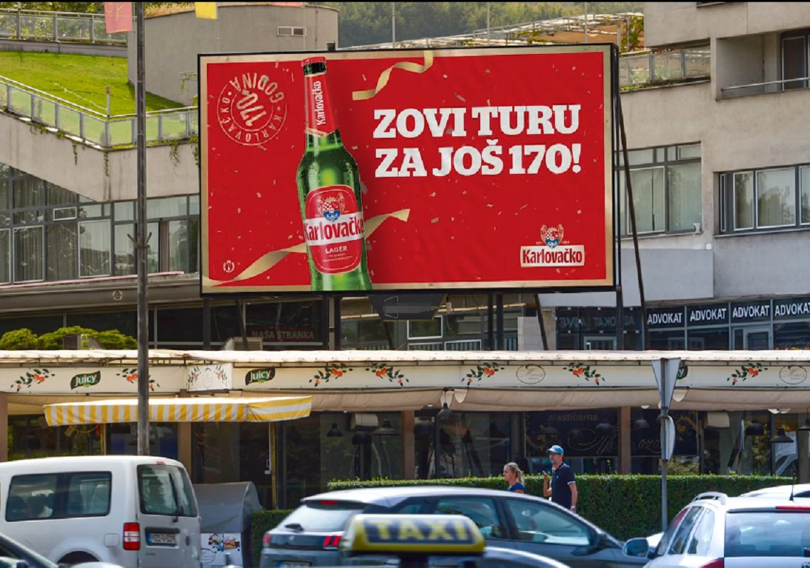 P10 Outdoor Giant LED Video Wall Full Color Waterproof Digital Panel HD LED Display Screen for Commercial Advertising