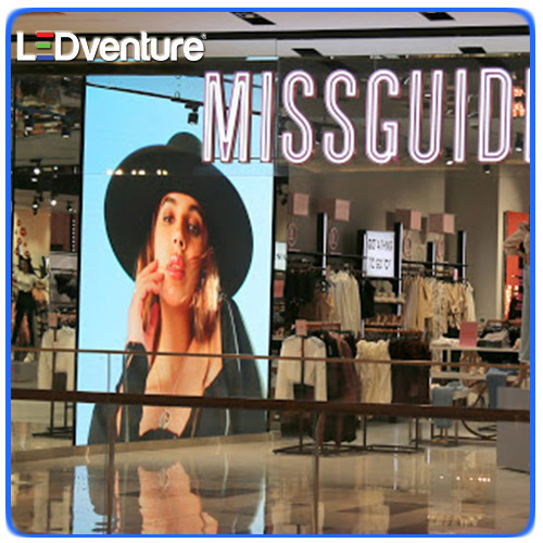 LED Video Wall Full Color Indoor Outdoor with P1.25 P1.56 P1.66 P1.87 P2 P2.5 P3 for Advertising Rental Billboard Display Screen Panel China Price