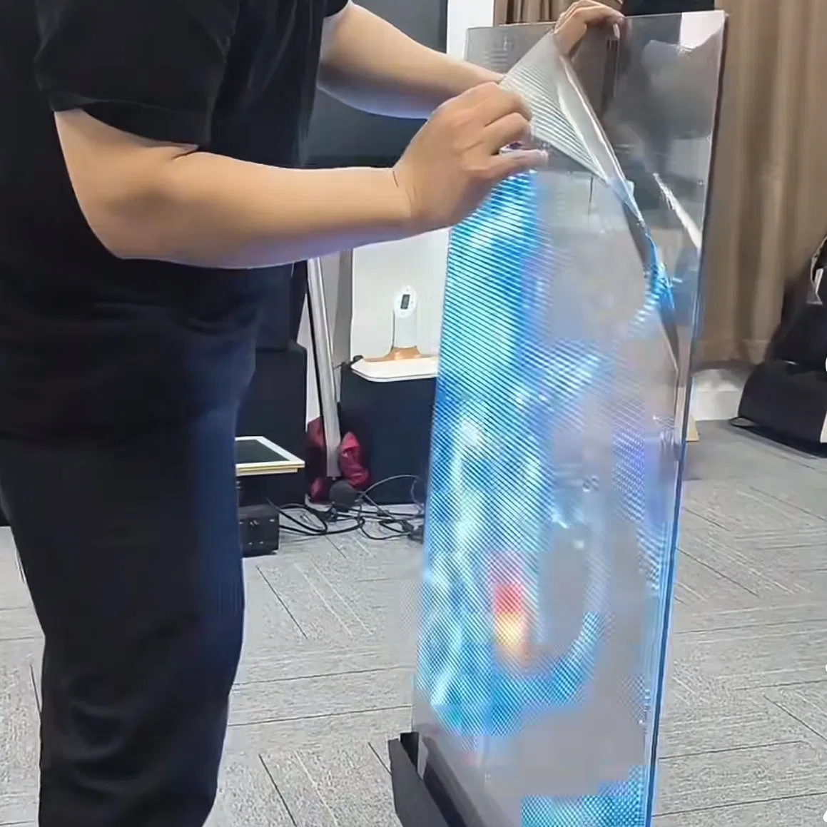 Ultra-Thin Glass Window LED Flexible 3D Display Transparent LED Film Display
