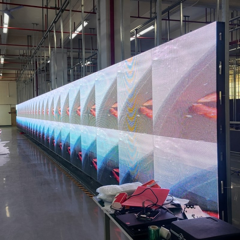 Outdoor Energy-Saving LED Display Wall for Video Playback and 3D Display