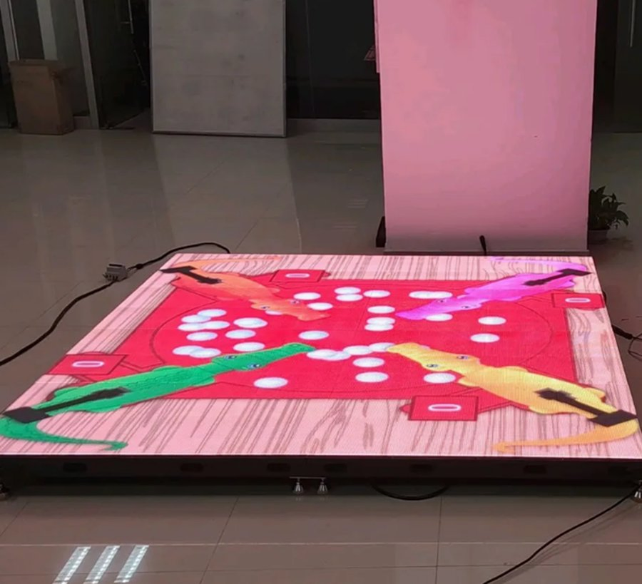 Giant LED Interactive Floor Tiles Screen P3.91 Indoor LED Floor Display for Bar and Nightclub