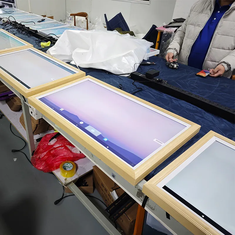 Digital Signage Detail 3