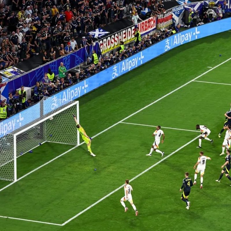 Sport Field RGB Full Color Digital LED Display Small Pixel Pitch