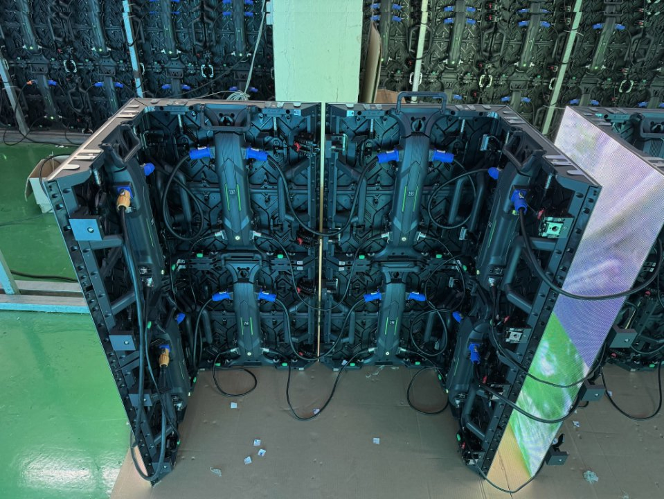 Indoor Outdoor P2.604 P2.97 P3.91 P4.81 Video Wall Stage HD Big Publicity Events Rental LED Display Panel Stage Background LED Screen