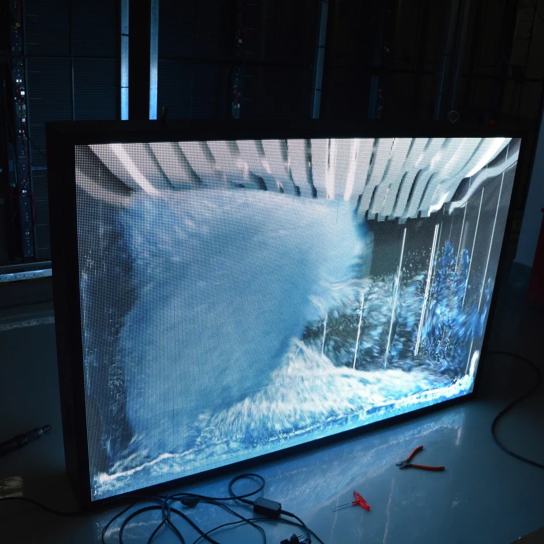 Waterproof Outdoor P2.5 LED Display Screen for High-Definition Advertising