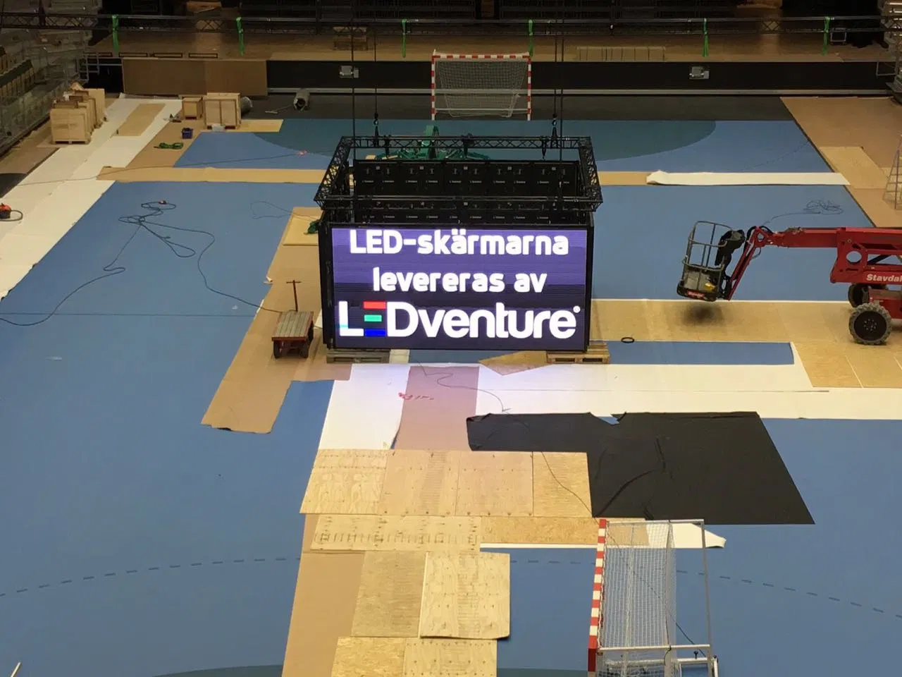 P4 Outdoor Advertising Stadium Slim Design for Perimeter Sport Electronic Scoreboard Pantallas LED 3D Cube Billboard Module Text Display Screen