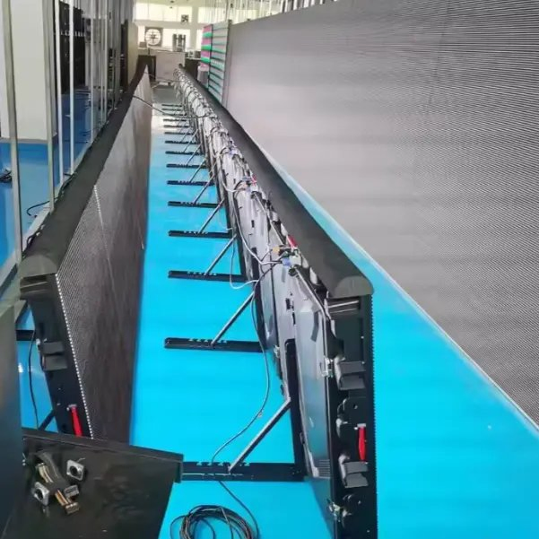 High Brightness Scoreboard Portable Sport LED Sign Board P8 Football Stadium Perimeter LED Screen Display