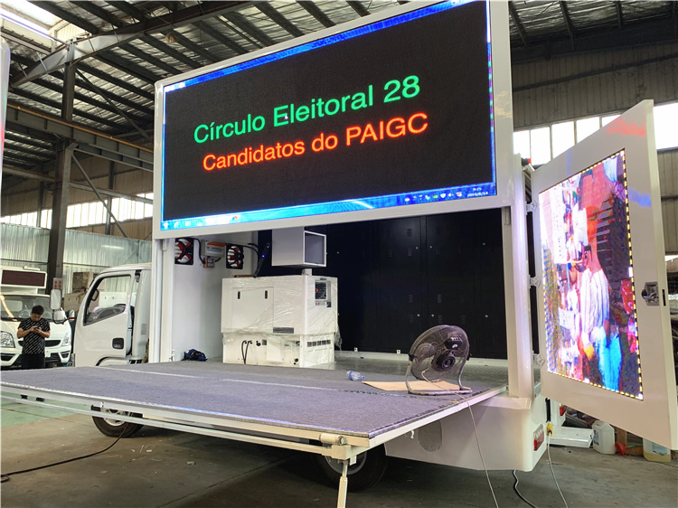 High Brightness LED Billboard Truck P3/P4/P5 LED Display Outdoor Digital Advertising Truck for Live Broadcast