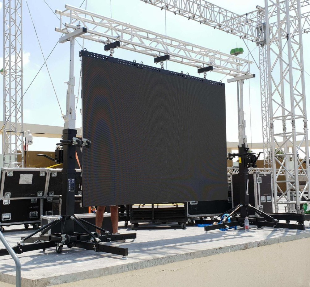500X500mm Rental P2.6/P2.97/P3.91/P4.81 Outdoor LED Display for Stage Background Shopping Mall