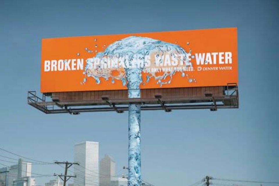 P5 High Brightness Outdoor Waterproof Iron Cabinet Front and Rear Maintenance LED Display Digital Billboard Screen