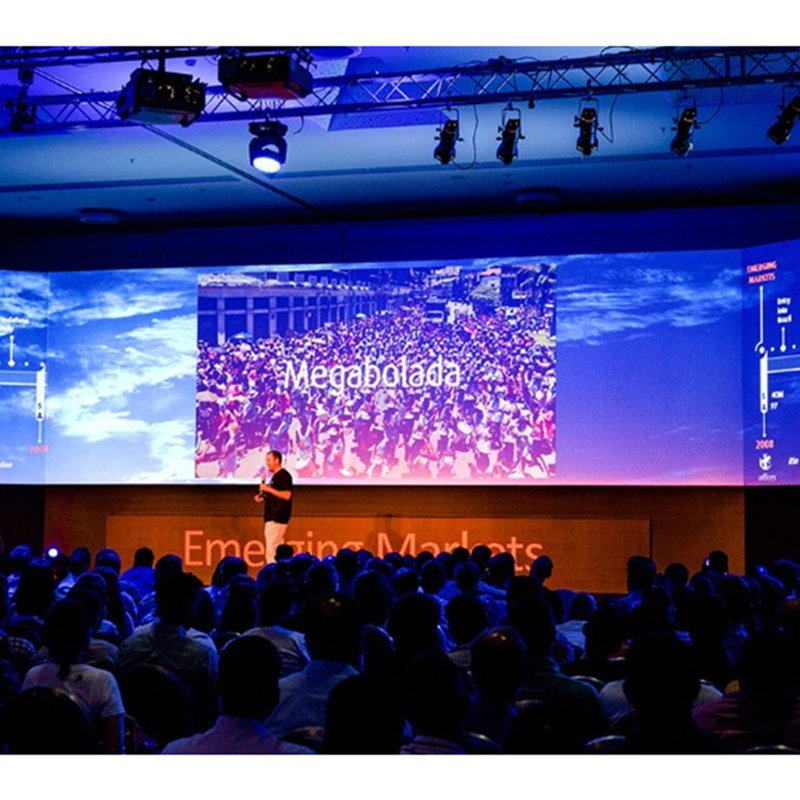 High Brightness Outdoor Advertising LED Billboard P6 P8 P10 SMD Full Color LED Display SMD3535 LED Video Wall with 5 Years Warranty