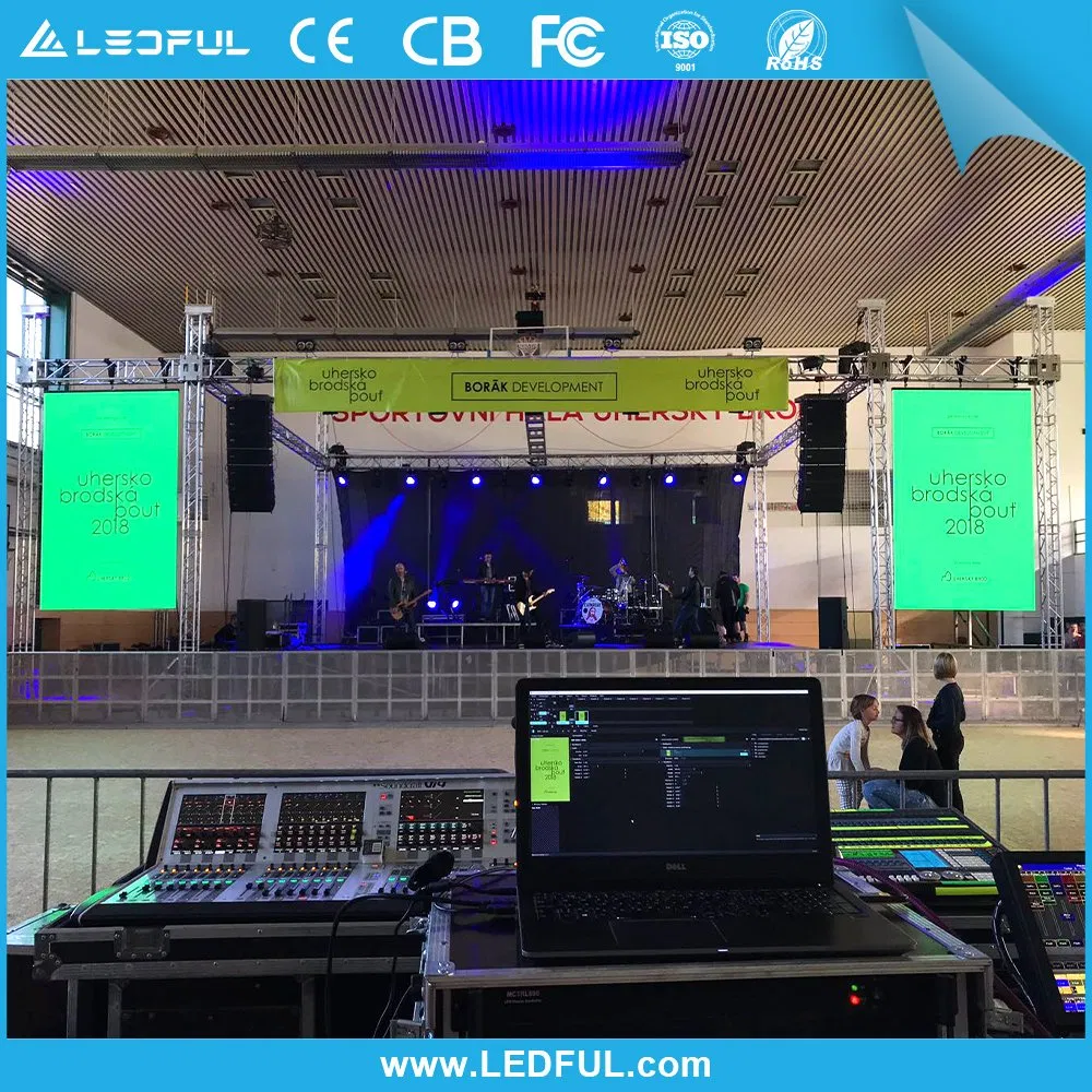 P3.91 P3.9 3.91mm Indoor Rental Video Display Church Stage Screen Christmas LED Wall