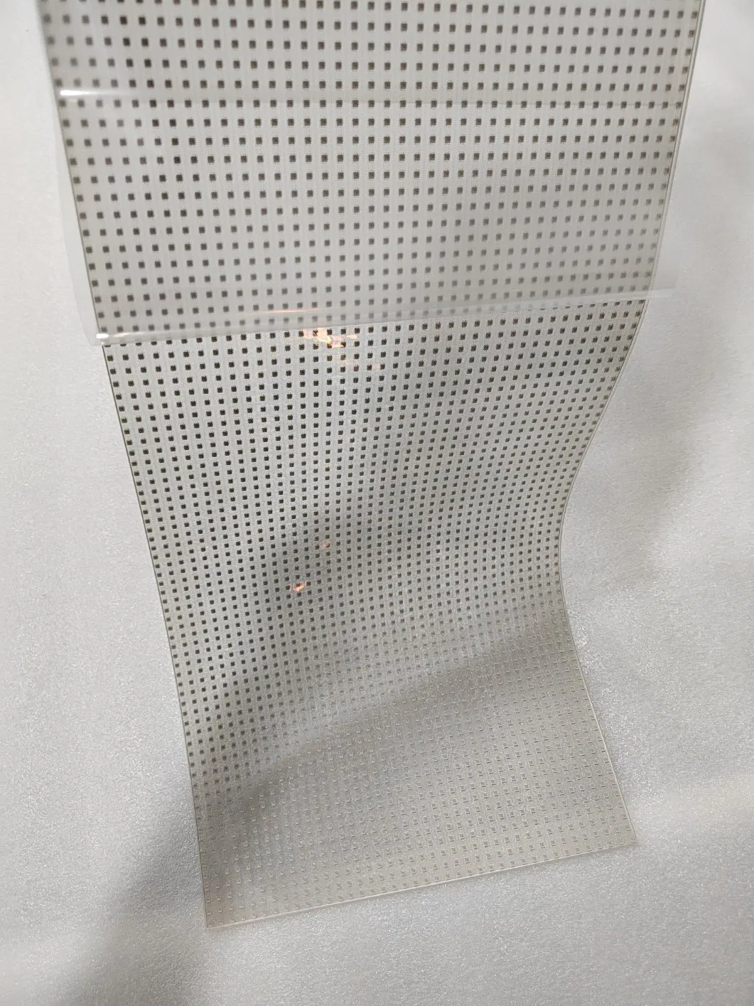 Energy-Saving P30 Transparent LED Screen for Glass Wall Installations