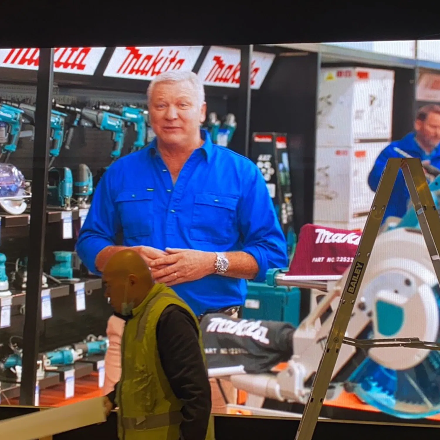 P2 Highlight Supermarket Advertising Stadium Full Color Screen Waterproof Indoor and Outdoor LED Display