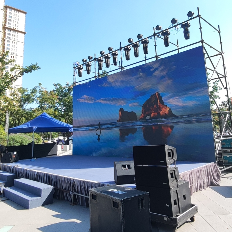 Premium Indoor and Outdoor Rental LED Display Screens