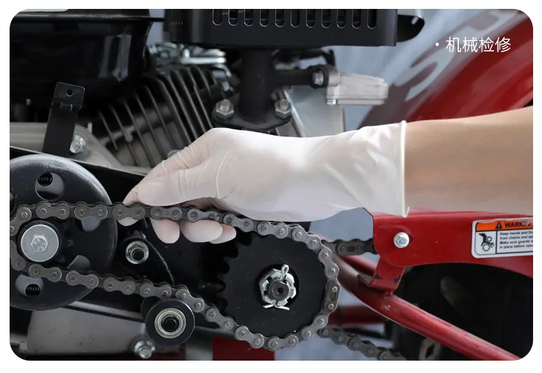 Detailed Glove Photo 6