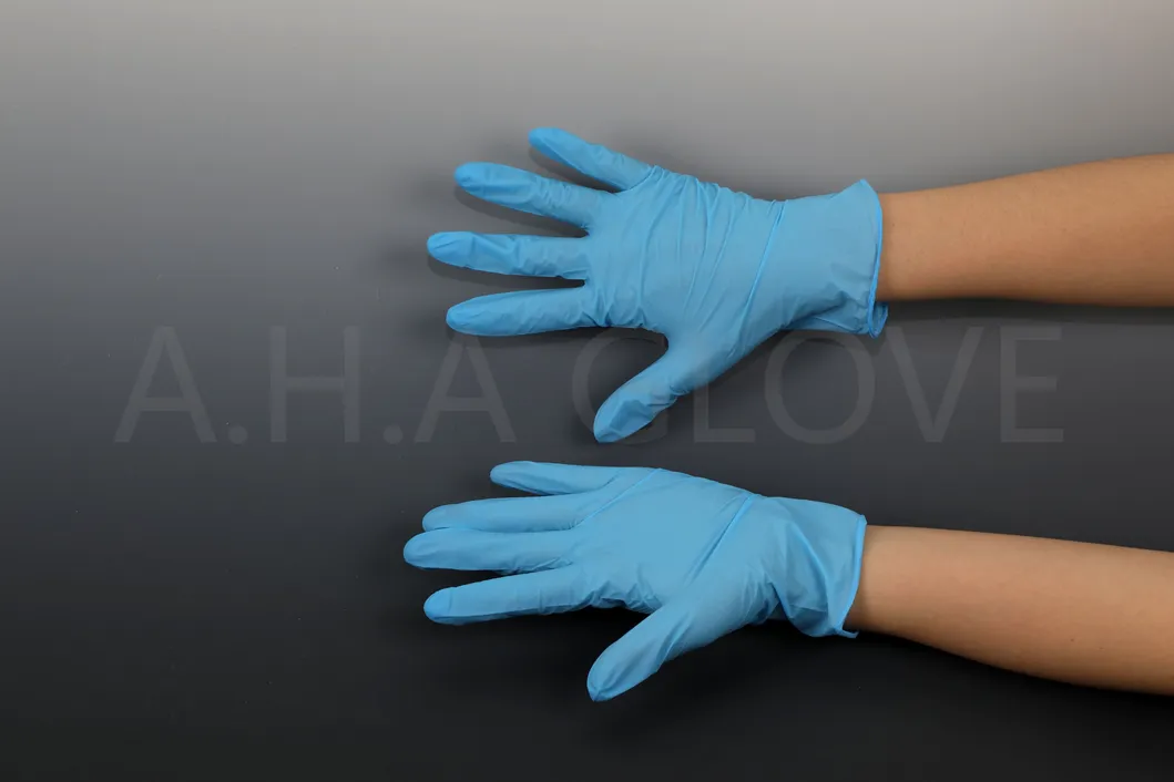 Nitrile Glove Detail 2