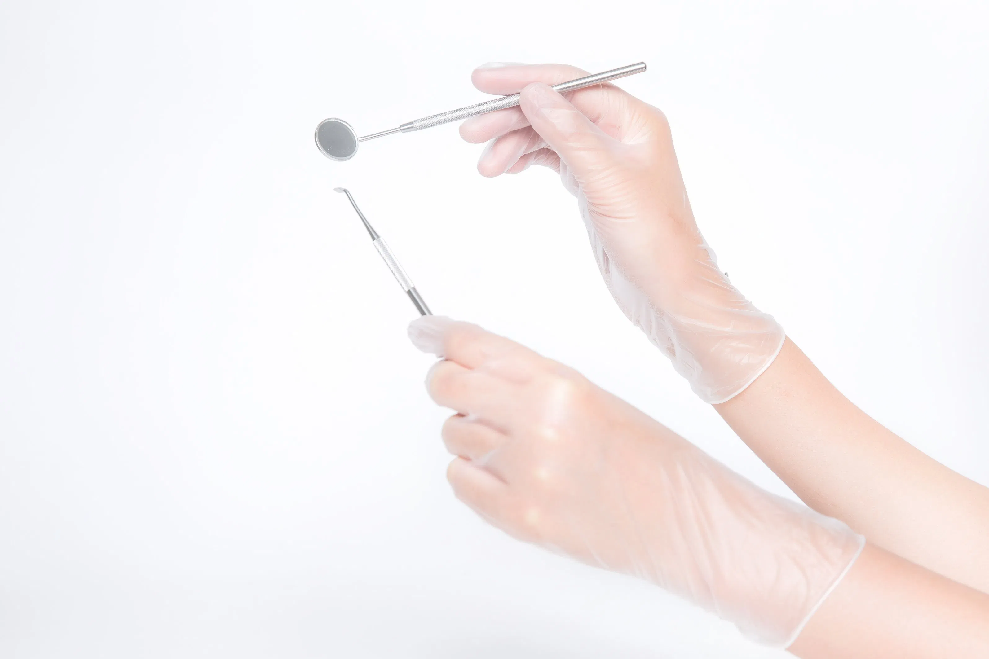 4.5g Powder Free/Powdered Disposable Vinyl Gloves for Food Processing, Hospital, Cleaning