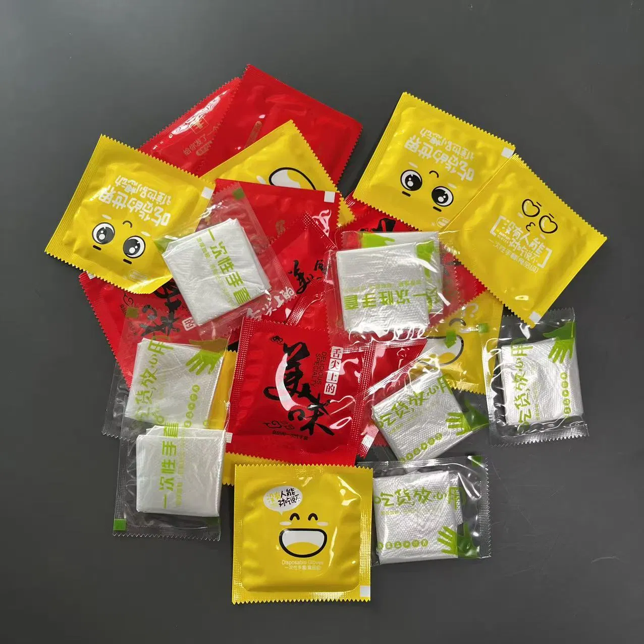 Textured Grip Disposable PE Gloves for Handling Greasy Food and Meats