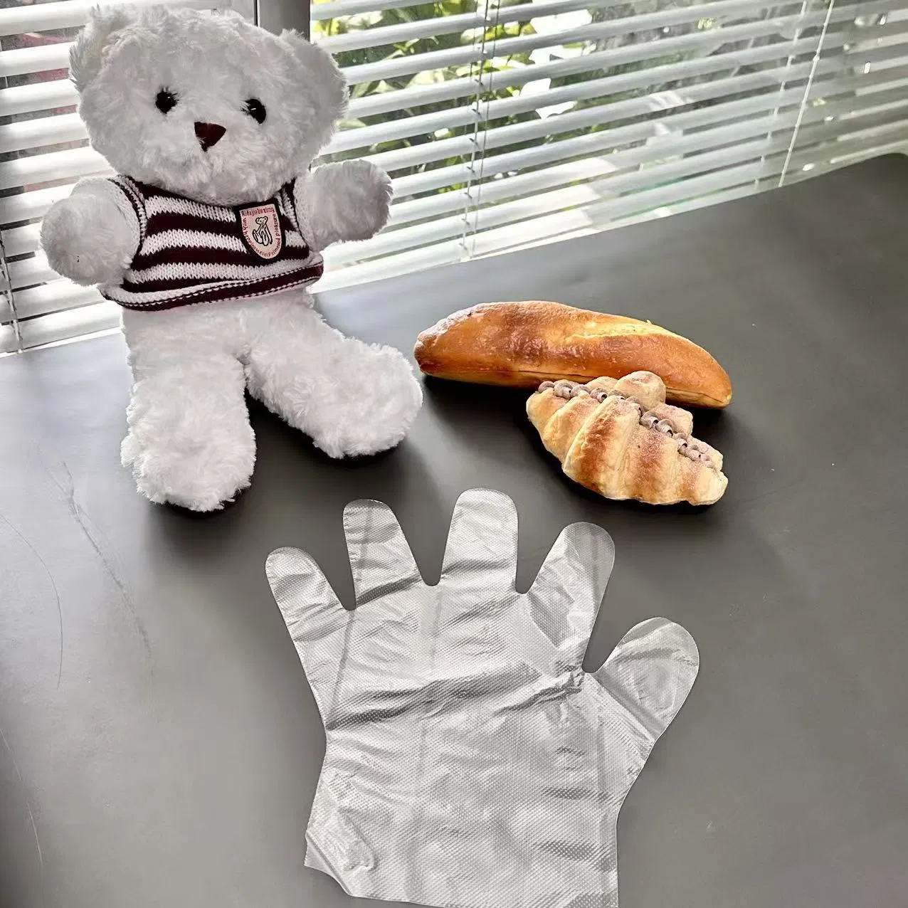 Eco Friendly Biodegradable Disposable Gloves From Sustainable Materials