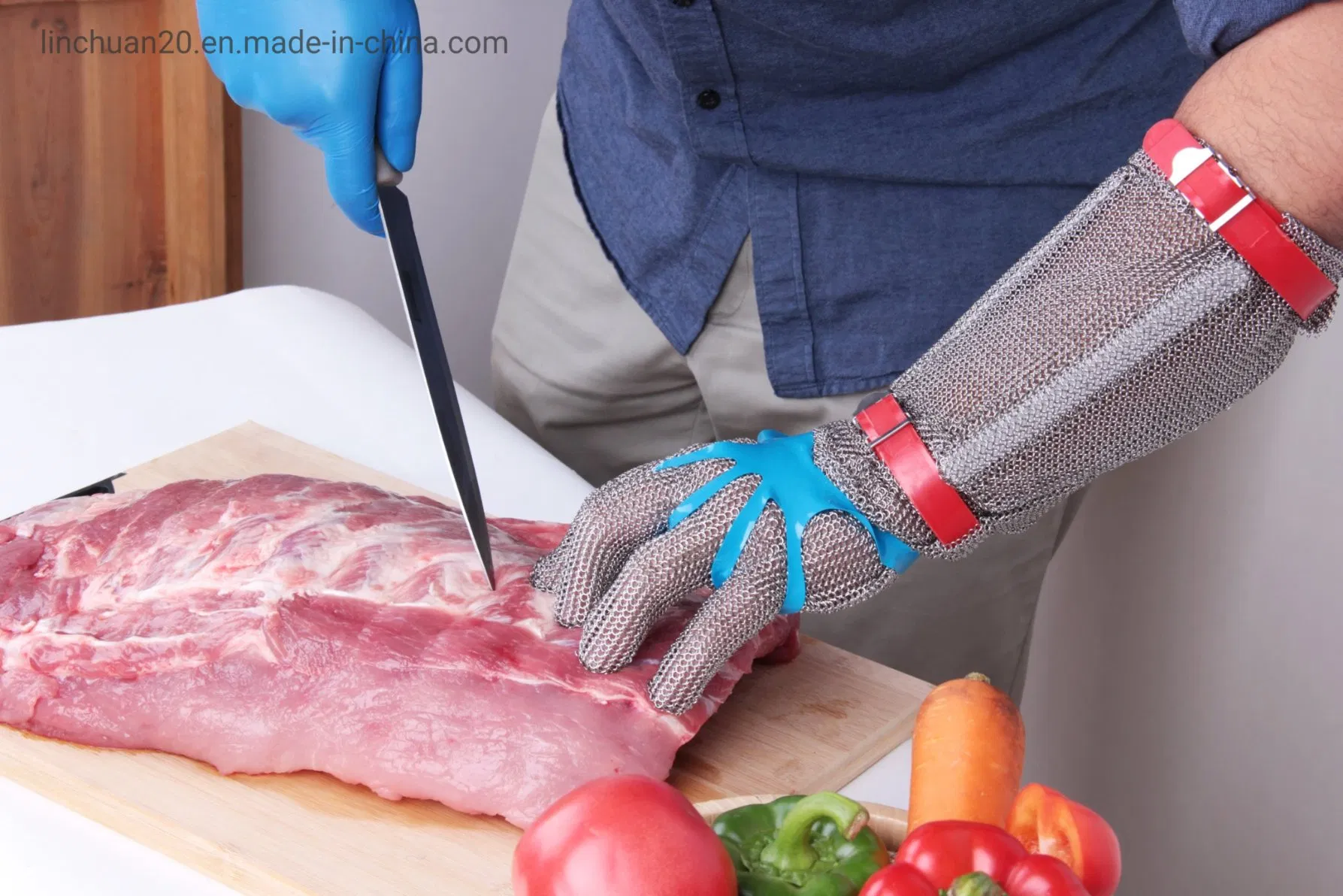 Protective Hand Chainmail Glove with Long Cuff 20cm/Cut Resistant 5 Level Plastic Strap Stainless Steel Gloves for Butcher/Chainmail Five Finger Stainless Steel