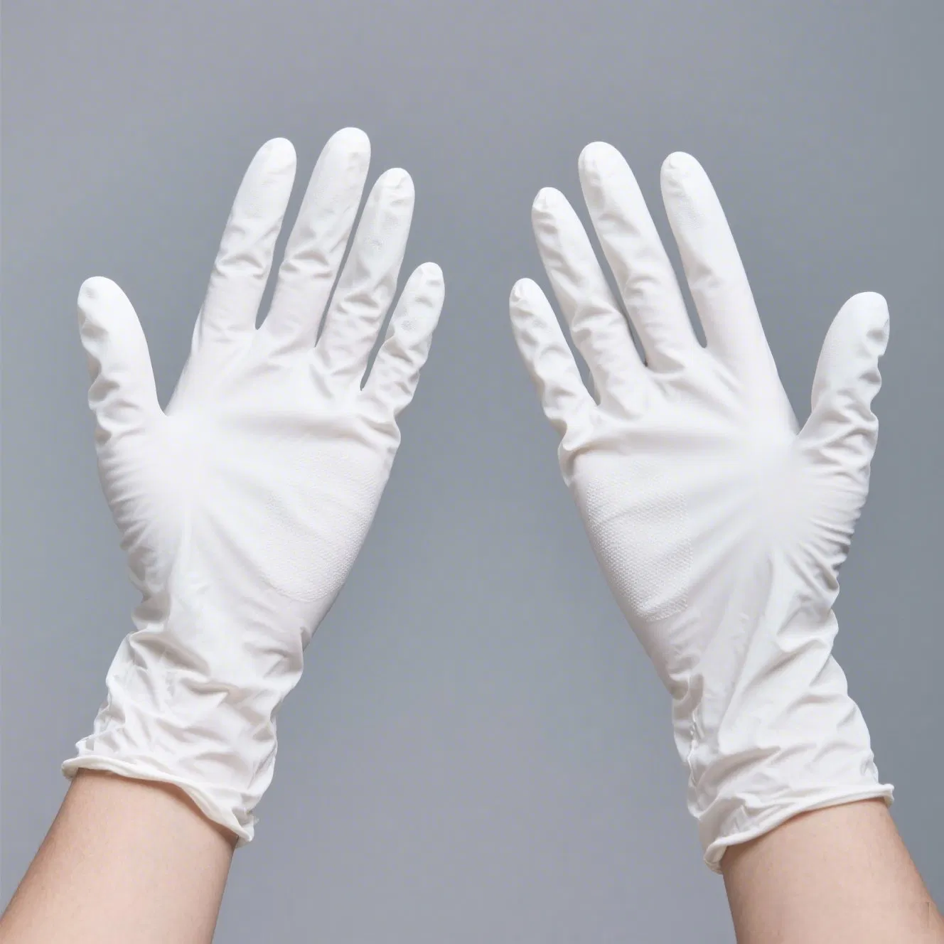 White Nitrile Exam Gloves with Textured Grip for Dental Use