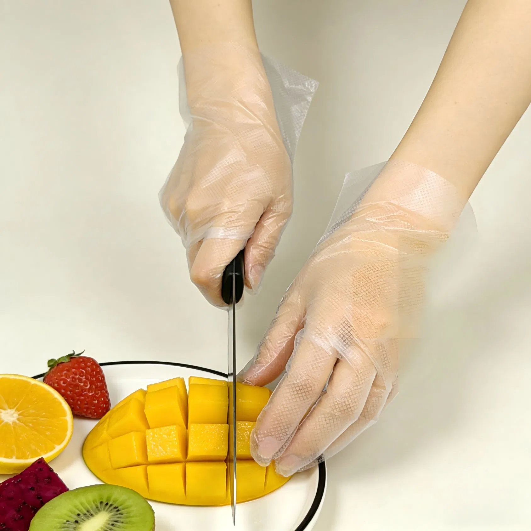 Diamond Textured TPE Gloves with Oil-Proof Grip