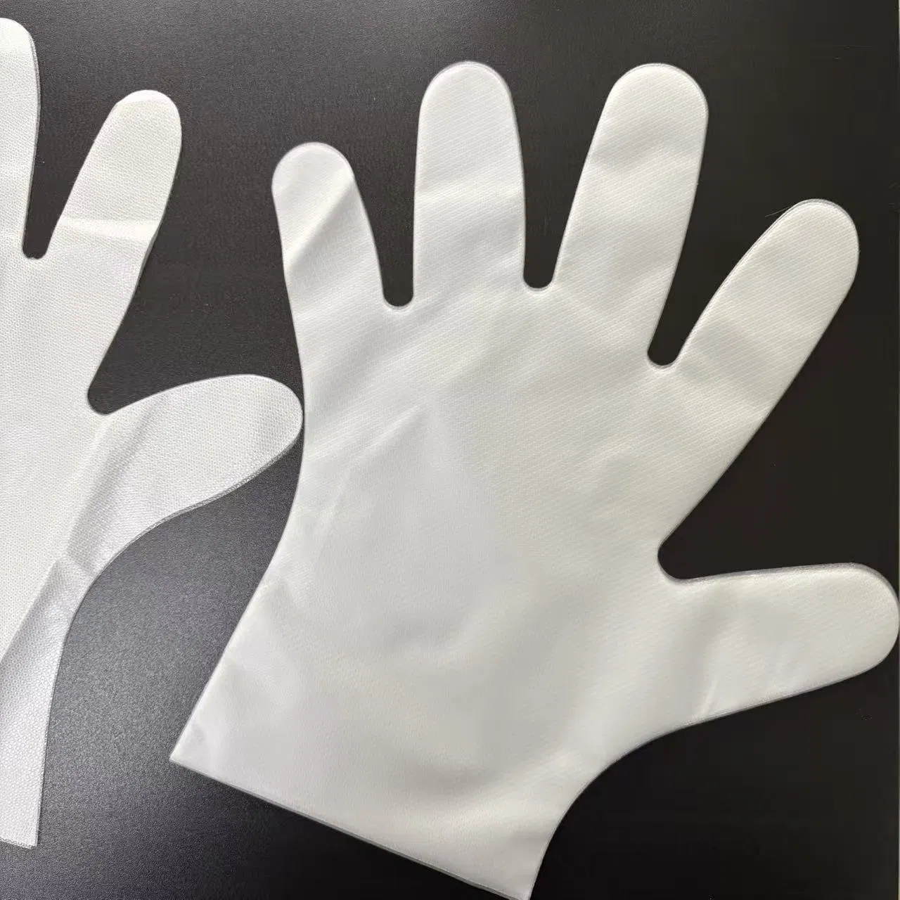 Textured Grip TPE Disposable Gloves for Industrial and Cleaning Tasks