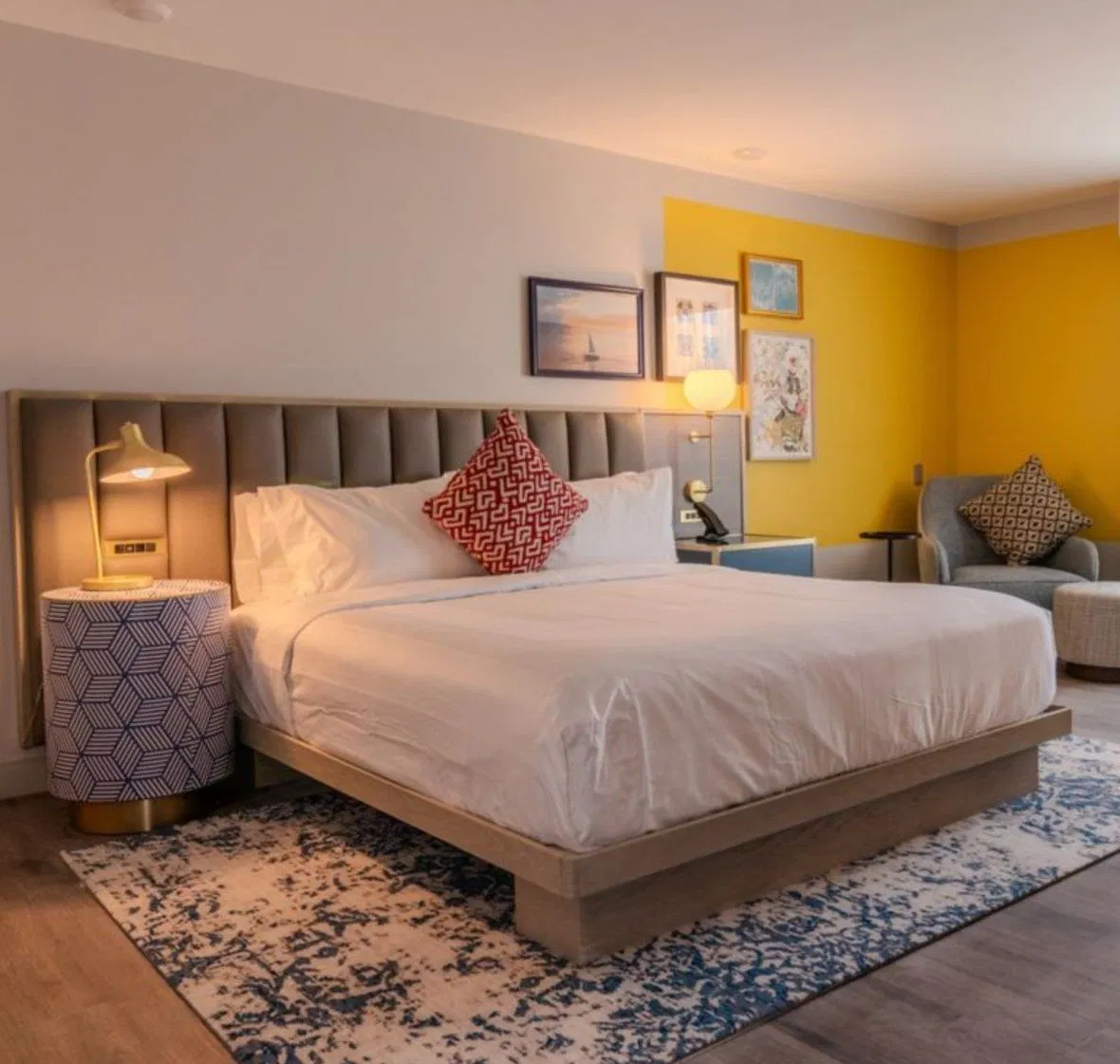 Tribute Portfolio Marriott Brand Modern Hospitality Solutions Resort Hotel Bedroom Furniture Set