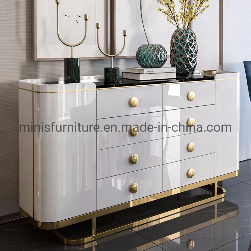 Sideboard View 3