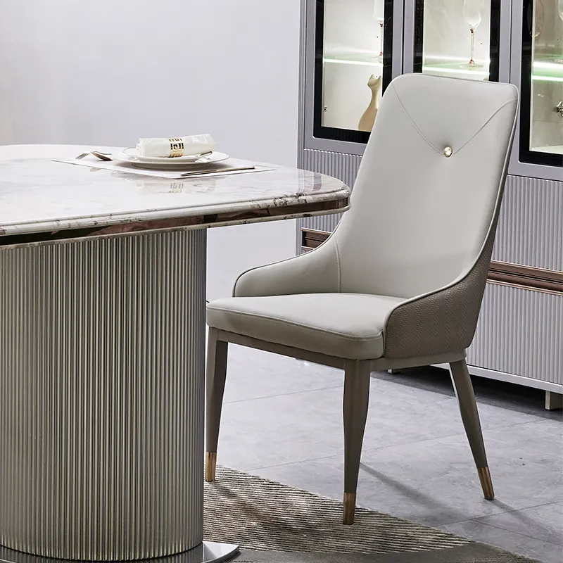 Elegant Dining Experience