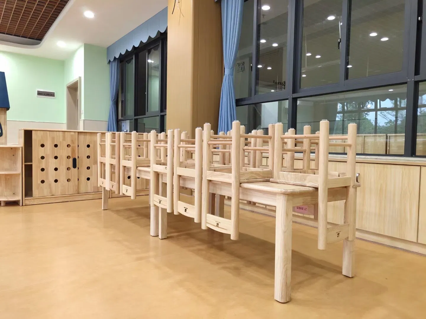Hot Sales Children Kindergarten Chair, School Classroom Student Study Chair, Preschool Nursery Chair, Kindergarten Kids Wooden Chair