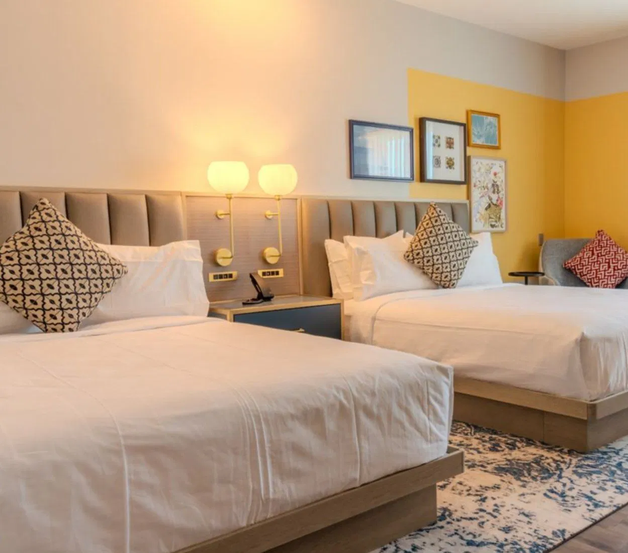 Tribute Portfolio Marriott Brand Modern Hospitality Solutions Resort Hotel Bedroom Furniture Set