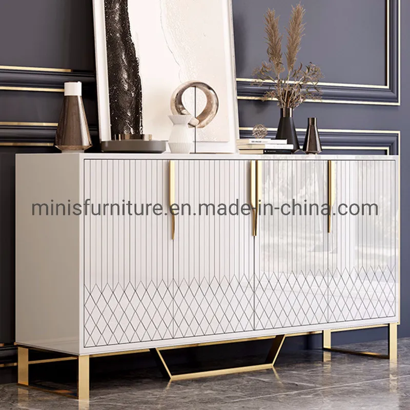 Sideboard View 6