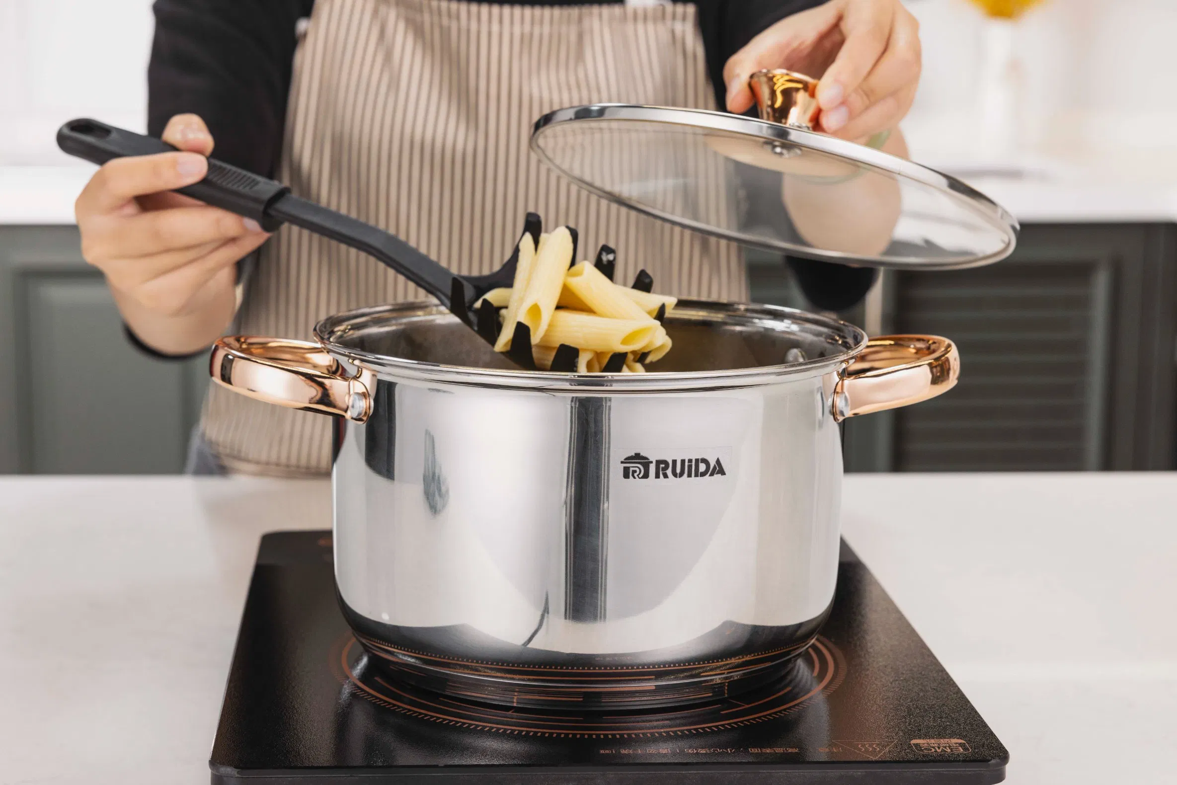 Cast Iron Cooking Ware 8PCS Stainless Steel Cookware with Gold Plated Handle