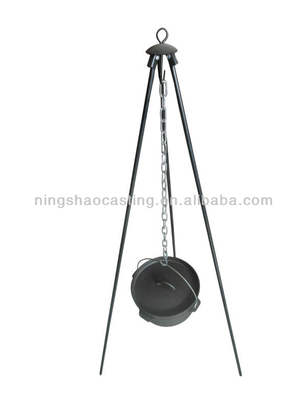 Cast Iron Dutch Oven and Tripod