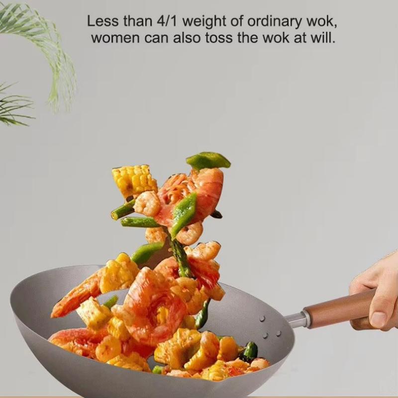 Customized Classic Pure Titanium Wok Pan Ultra-Light Stir-Fry Pan Wooden Handle Eco-Friendly Easy Clean Gas &amp; Induction Ready