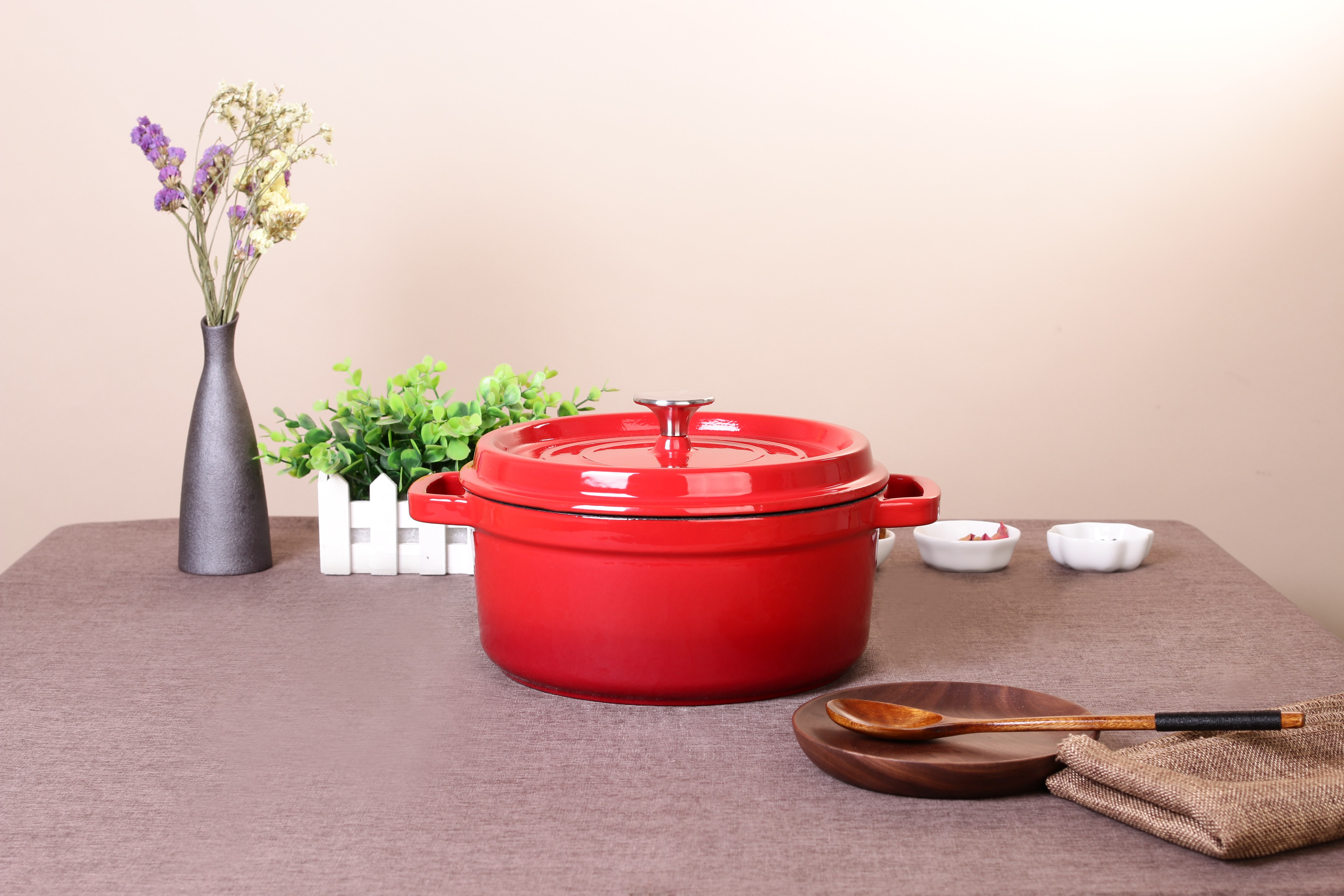 Ceramic Cast Iron Enamel Dutch Oven Camping Pot Set
