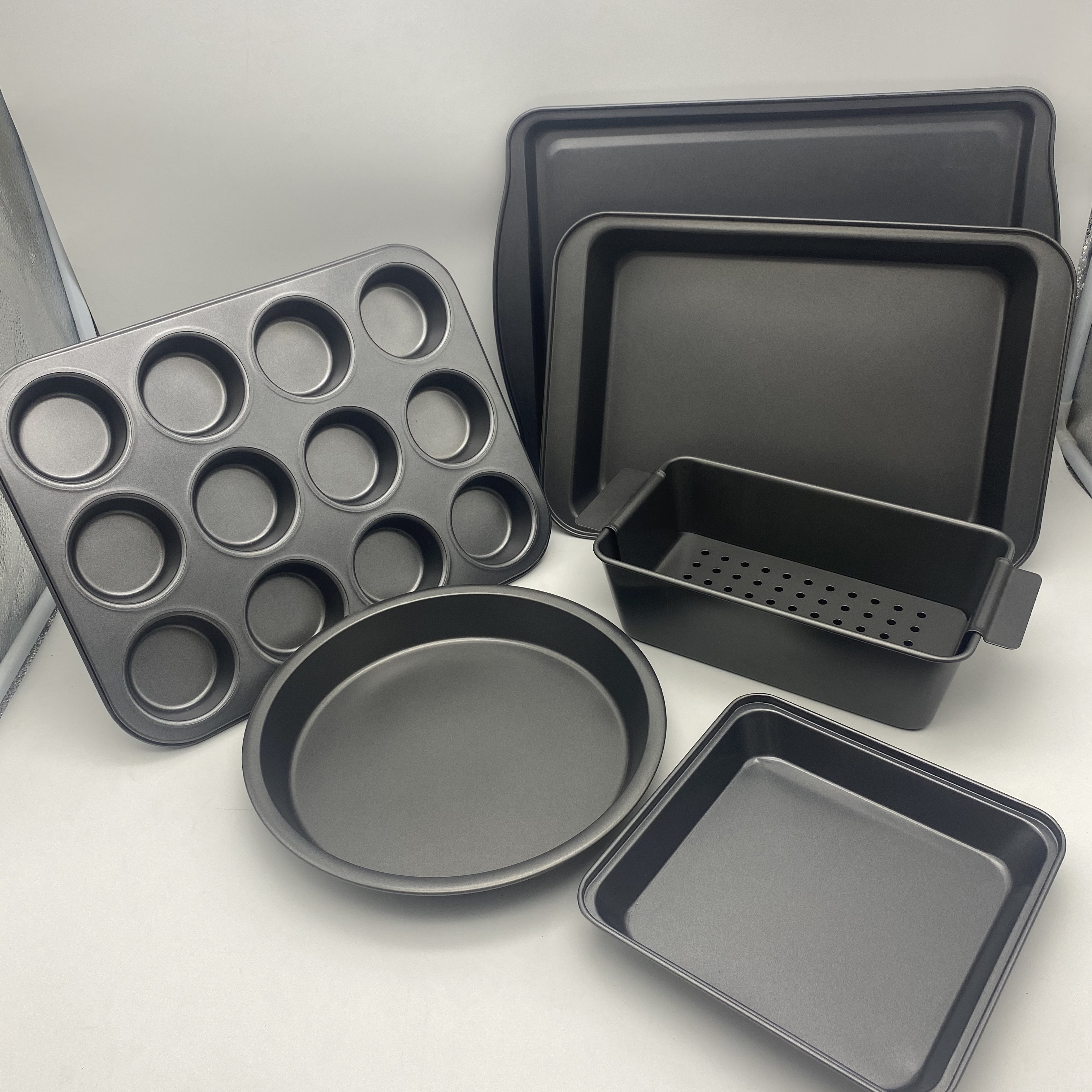 6 Pcs Non Stick Carbon Steel Bakeware Set for Home Kitchen XQ Brand