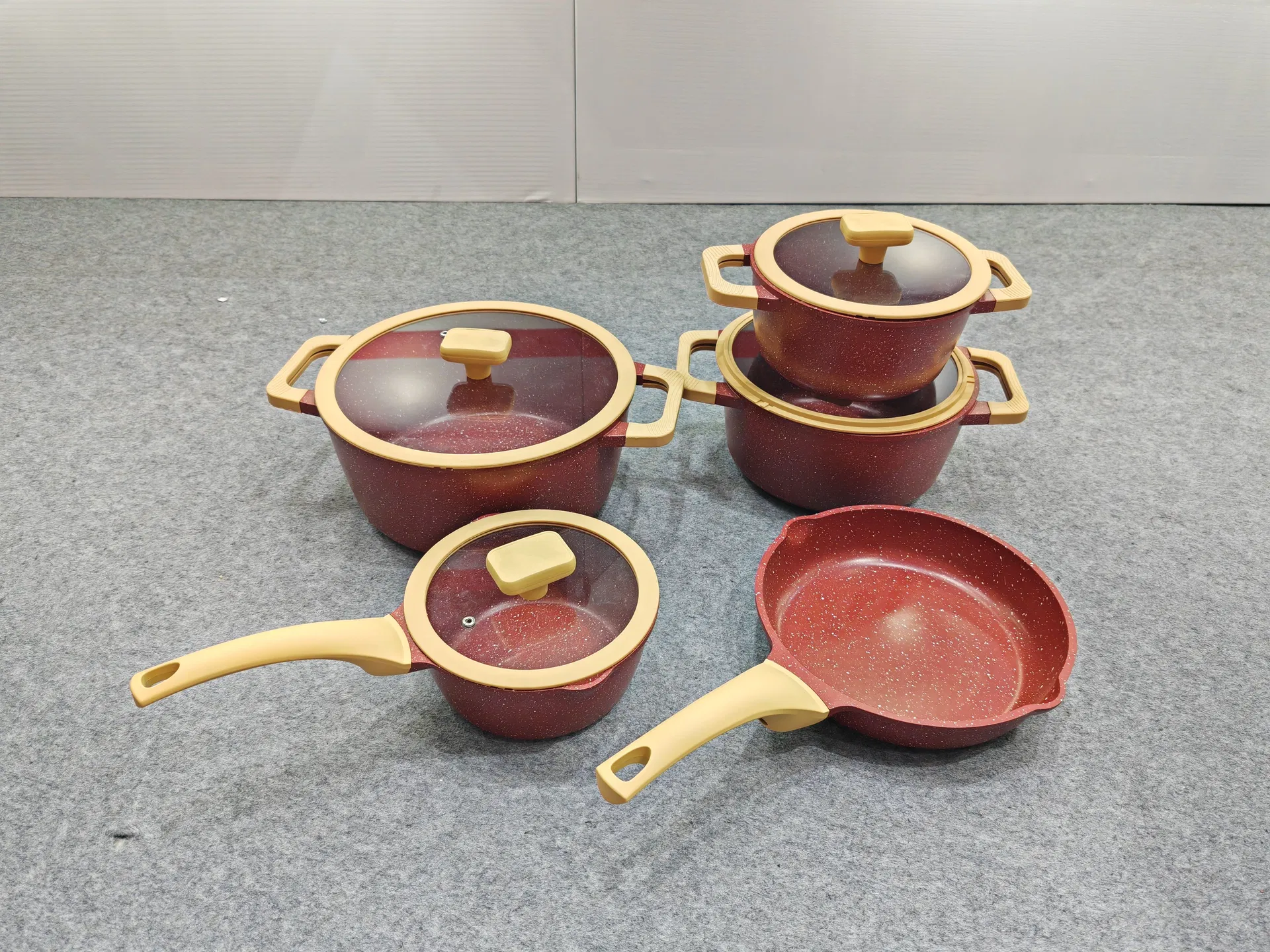 Cooking Pot Detail