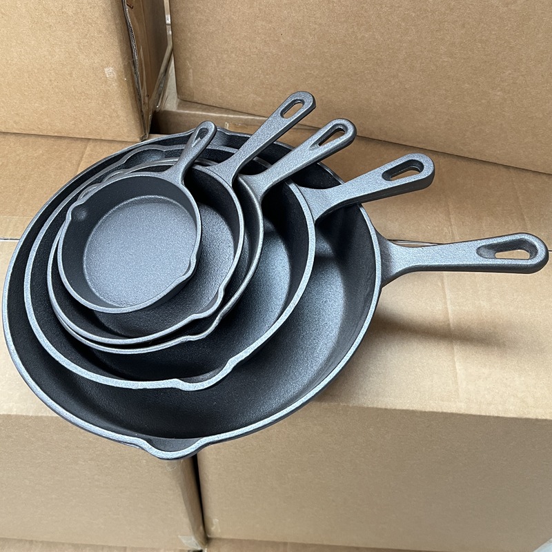 Wholesale Custom 6" 8" 10" Kitchen Nonstick Skillet Cooking Fry Pan Cast Iron Frying Pan Set With Handle