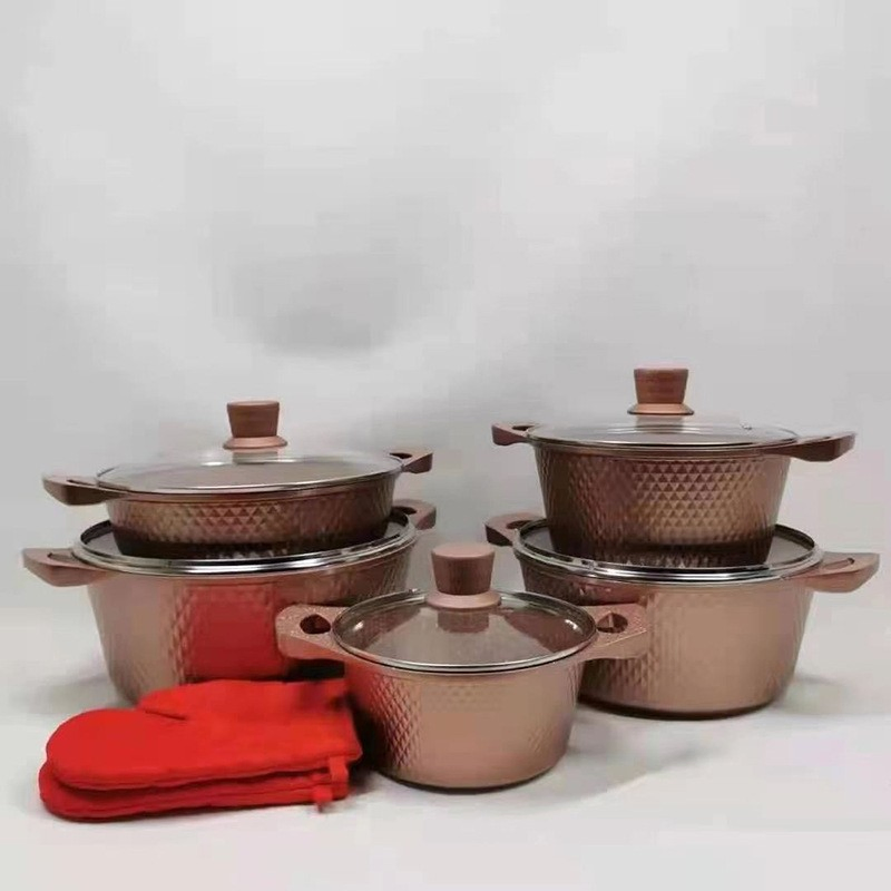 Dessini Non Stick Cookware Set Dessini Cookware Sets Non-Stick 23 PCS Dessini Non Stick Cookware Pot Regina Dessini Dessini 12PCS Royal Dessini Reginal Cookware