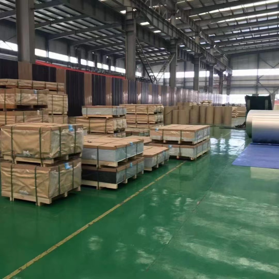 Manufacturer's Hot Sale 5000 Series 4x8 Aluminium Plate Coated Smooth T3-T8 Temper Cookware Grade Polishing Cutting Welding
